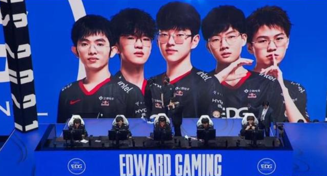 在场上拥有 在场上拥有