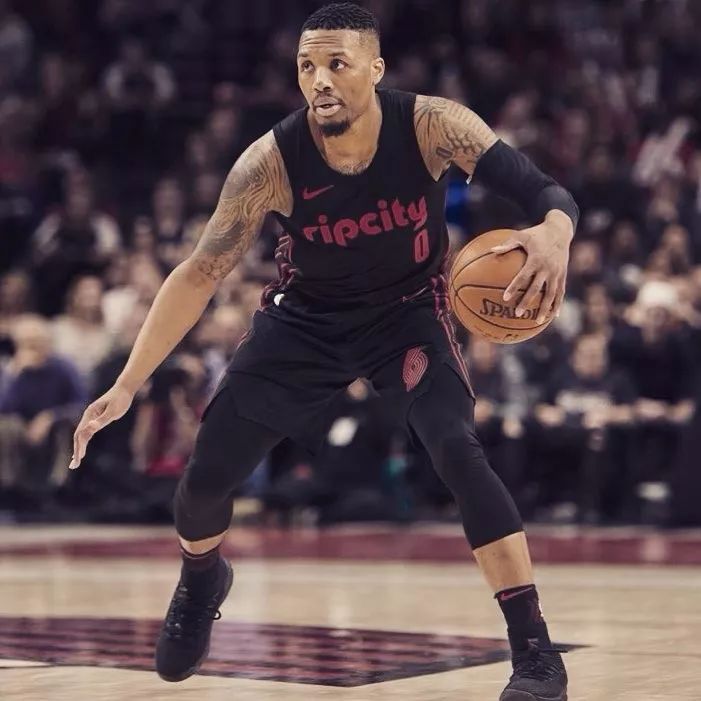 不少球员是 不少球员是