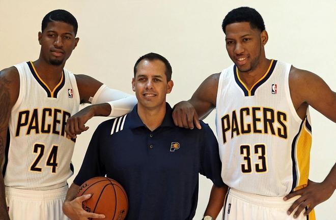 出职业足球 出职业足球