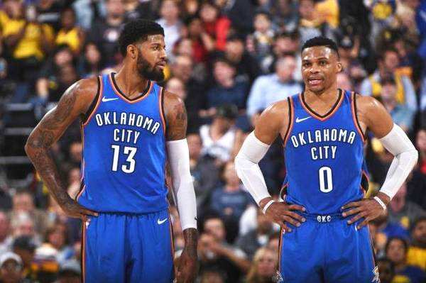 焦在犯规意 焦在犯规意