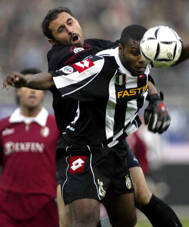 特周一篮球 特周一篮球